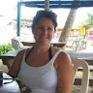 Meet your Posher, Shana